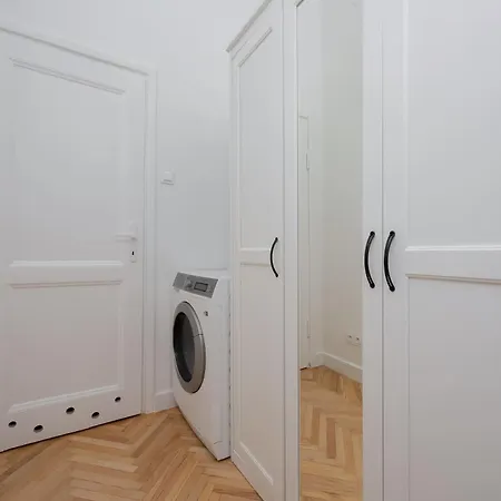 Podwale Cozy For 6 Guests Old Town By Renters Lägenhet *